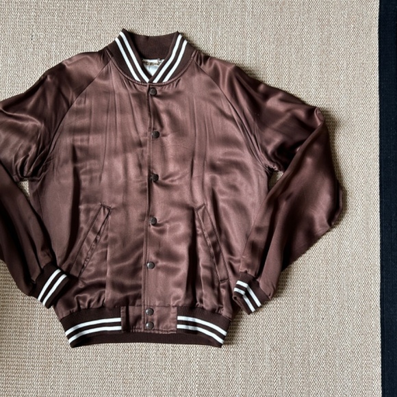 PRISTINE CONDITION LOUIS VUITTON SILK JACKET - Picture 4 of 4